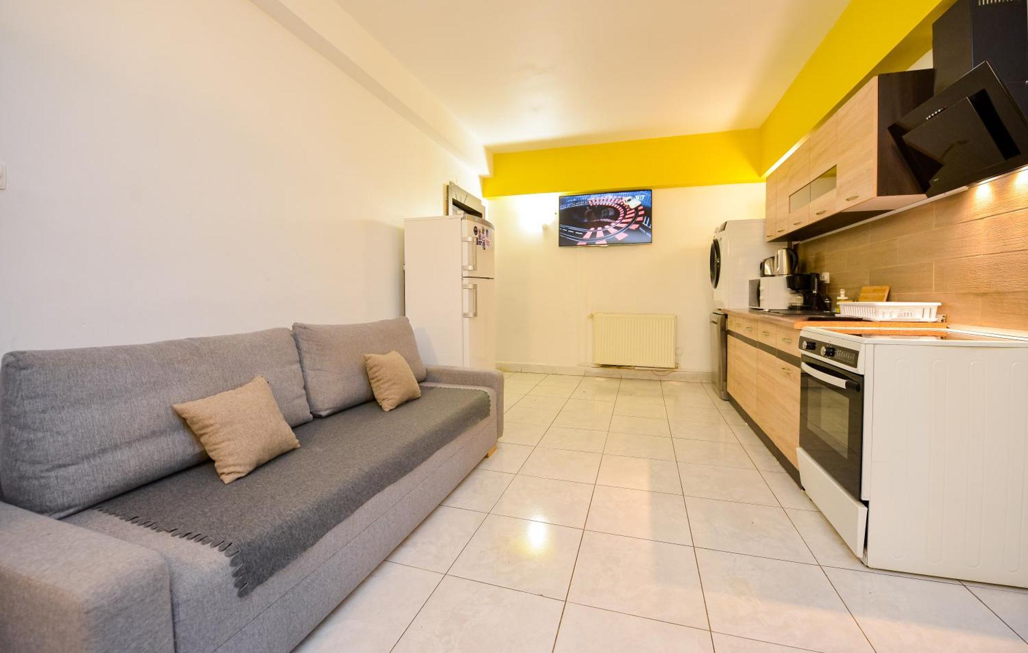 Bucharest Last Minute Accommodation Екстер'єр фото