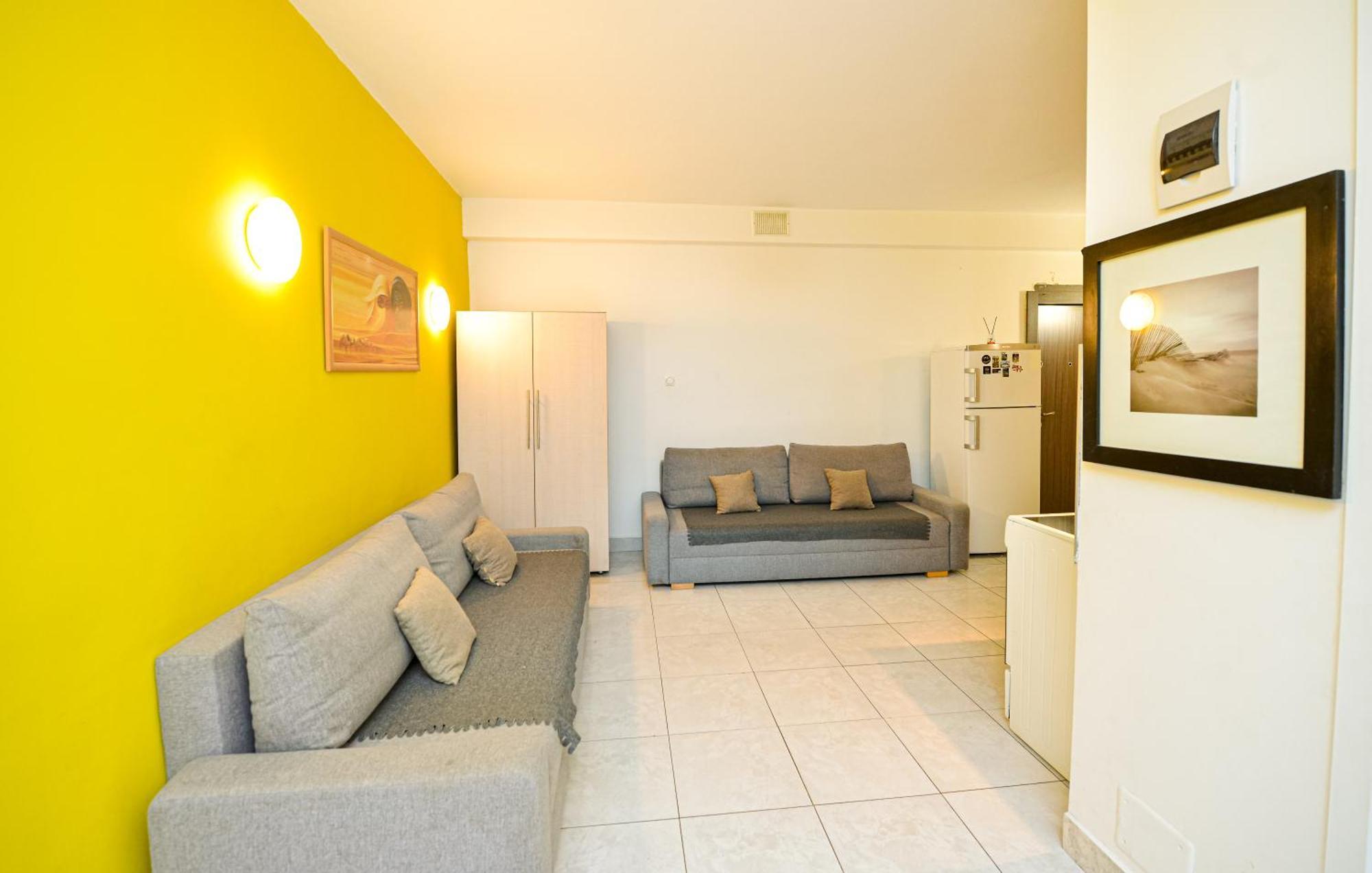 Bucharest Last Minute Accommodation Екстер'єр фото